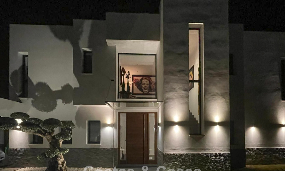 Modern 4 bedroom detached villa for sale beachside on the New Golden Mile between Marbella and Estepona 778224