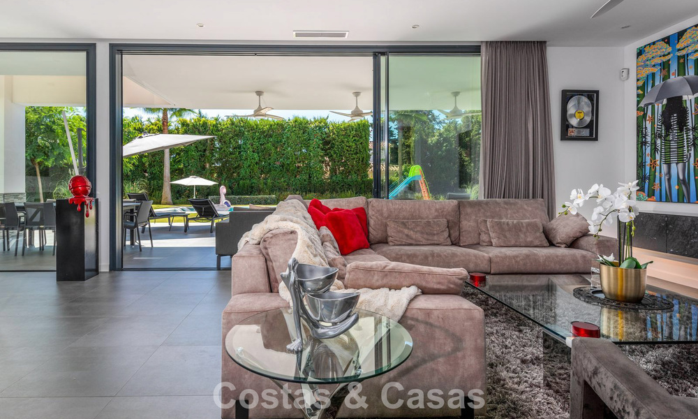 Modern 4 bedroom detached villa for sale beachside on the New Golden Mile between Marbella and Estepona 778250
