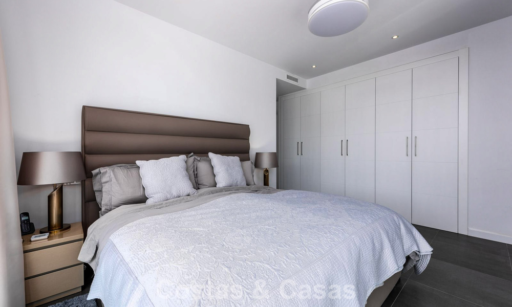 Modern 4 bedroom detached villa for sale beachside on the New Golden Mile between Marbella and Estepona 778266