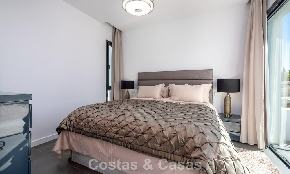 Modern 4 bedroom detached villa for sale beachside on the New Golden Mile between Marbella and Estepona 778271