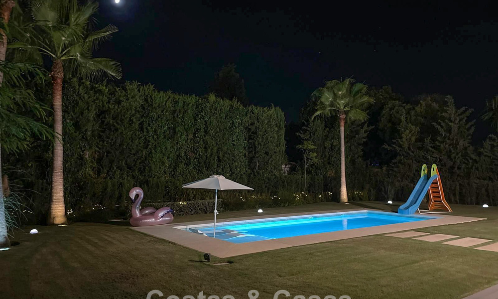 Modern 4 bedroom detached villa for sale beachside on the New Golden Mile between Marbella and Estepona 778280