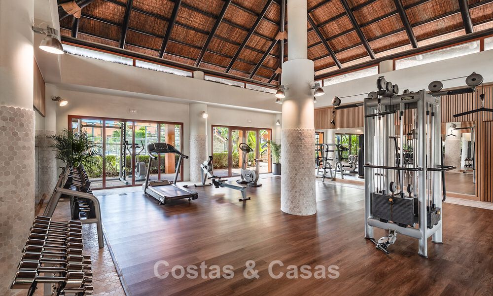 Fully renovated 3-bedroom garden apartment for sale in a luxury complex in Marbella - Benahavis 778532