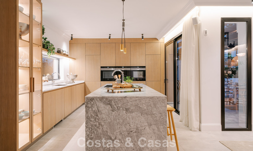 Renovated villa for sale in a modern, Andalusian style in Nueva Andalucia, Marbella 778564