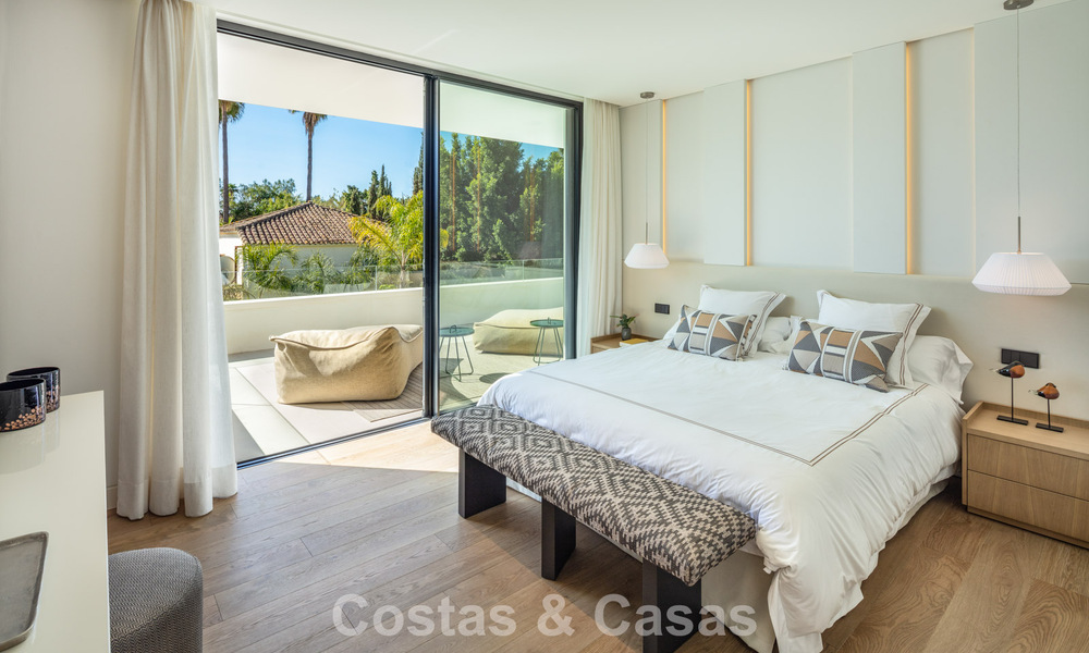 Sleek luxury villa for sale surrounded by golf courses in Nueva Andalucia’s valley, Marbella 778789