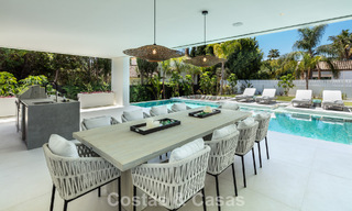 Sleek luxury villa for sale surrounded by golf courses in Nueva Andalucia’s valley, Marbella 778801 
