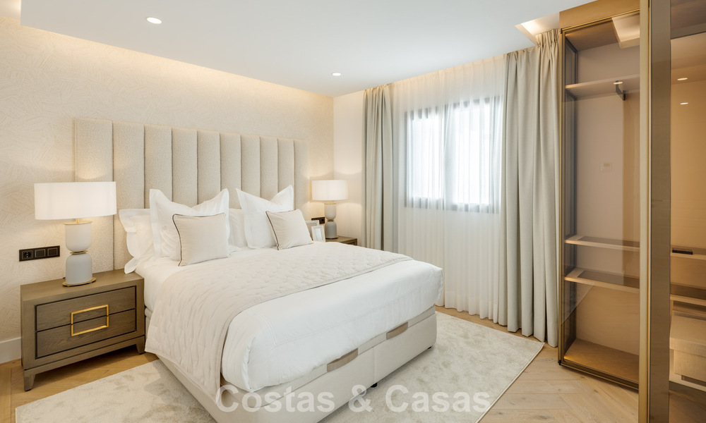 Stunning luxury villa for sale in contemporary Mediterranean architecture in a golf resort, Marbella - Benahavis 778427