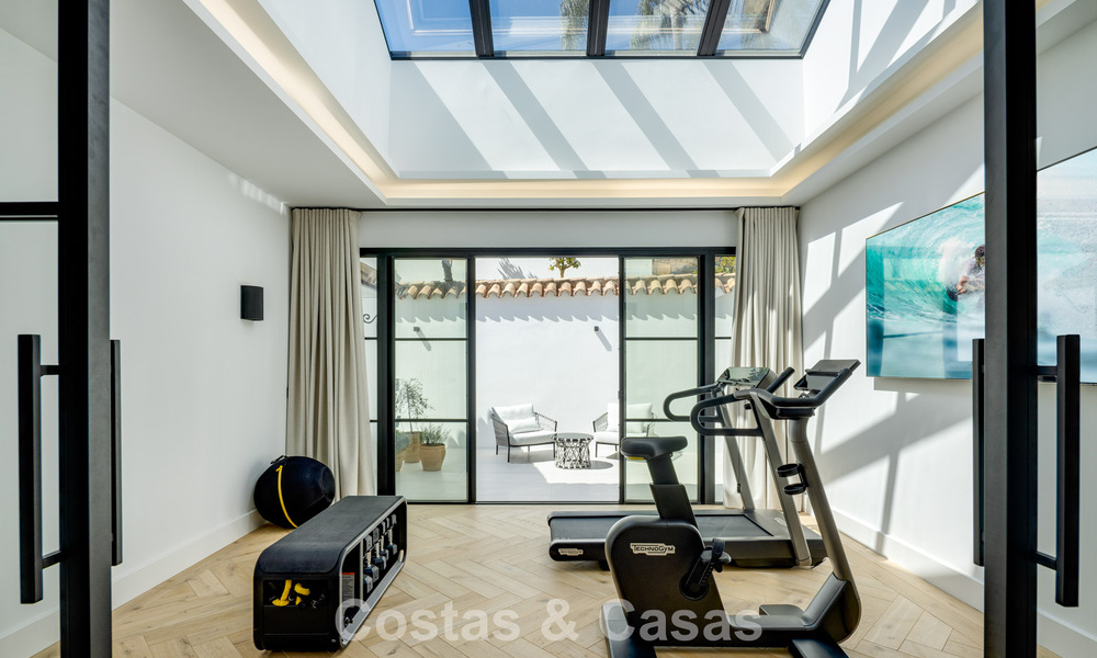 Stunning luxury villa for sale in contemporary Mediterranean architecture in a golf resort, Marbella - Benahavis 778428
