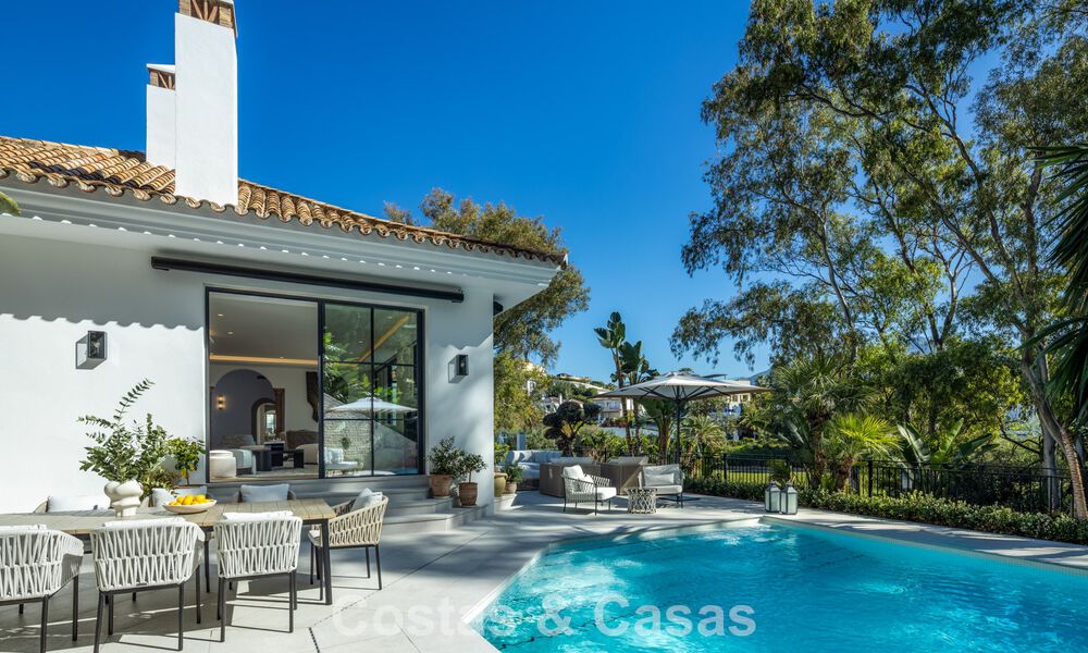 Stunning luxury villa for sale in contemporary Mediterranean architecture in a golf resort, Marbella - Benahavis 778435