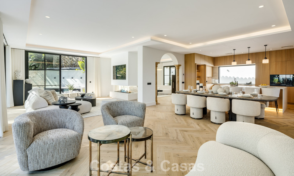 Stunning luxury villa for sale in contemporary Mediterranean architecture in a golf resort, Marbella - Benahavis 778437