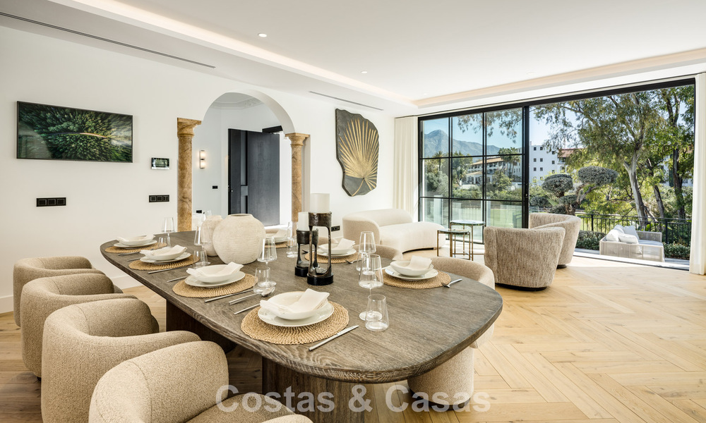 Stunning luxury villa for sale in contemporary Mediterranean architecture in a golf resort, Marbella - Benahavis 778440