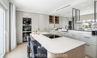 Beautifully renovated duplex penthouse for sale in an exclusive complex on Marbella’s prestigious Golden Mile 778641 