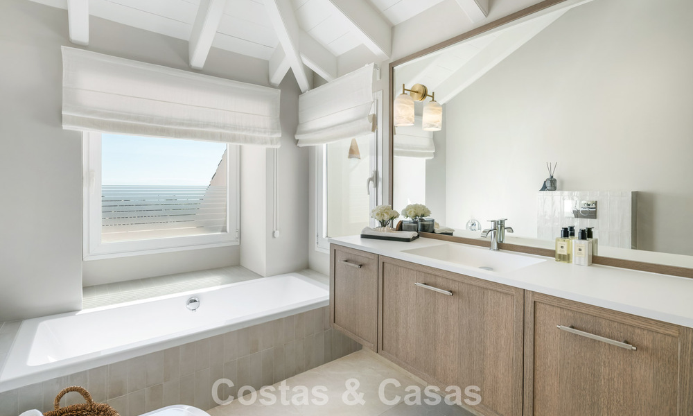First class renovated duplex penthouse for sale in a gated luxury complex on Marbella’s sought-after Golden Mile 778662