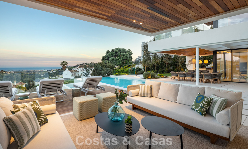 Sophisticated, new, luxury villa with panoramic sea views for sale in a gated community of La Quinta, Marbella - Benahavis 778723