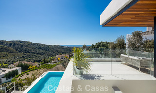 Sophisticated, new, luxury villa with panoramic sea views for sale in a gated community of La Quinta, Marbella - Benahavis 800528 