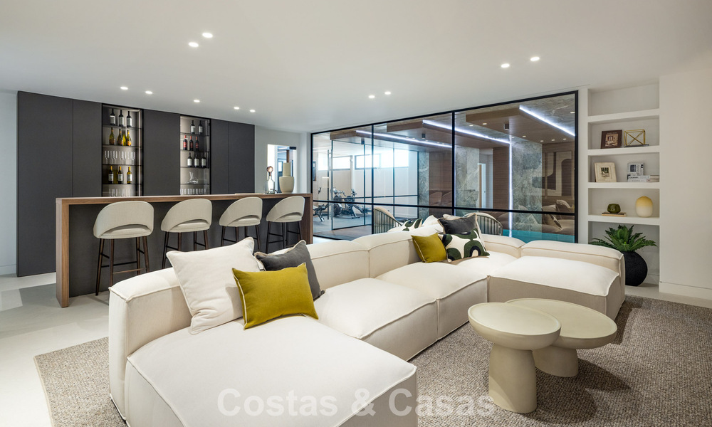 Sophisticated, new, luxury villa with panoramic sea views for sale in a gated community of La Quinta, Marbella - Benahavis 800544