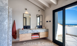 Luxury penthouse with sea views for sale in a gated community on Marbella’s coveted Golden Mile 778592 