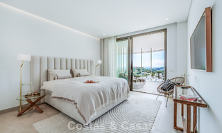 Prestigious 3-bedroom apartment for sale with stunning sea, golf and mountain views in La Quinta, Marbella - Benahavis 778728 