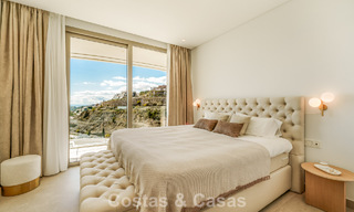 Prestigious 3-bedroom apartment for sale with stunning sea, golf and mountain views in La Quinta, Marbella - Benahavis 778736 