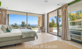 Move-in ready modern villa for sale, bordering the golf course in a sought-after residential area of Marbella - Benahavis 778682 