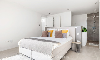Move-in ready modern villa for sale, bordering the golf course in a sought-after residential area of Marbella - Benahavis 778694 