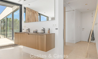 Move-in ready modern villa for sale, bordering the golf course in a sought-after residential area of Marbella - Benahavis 778701 