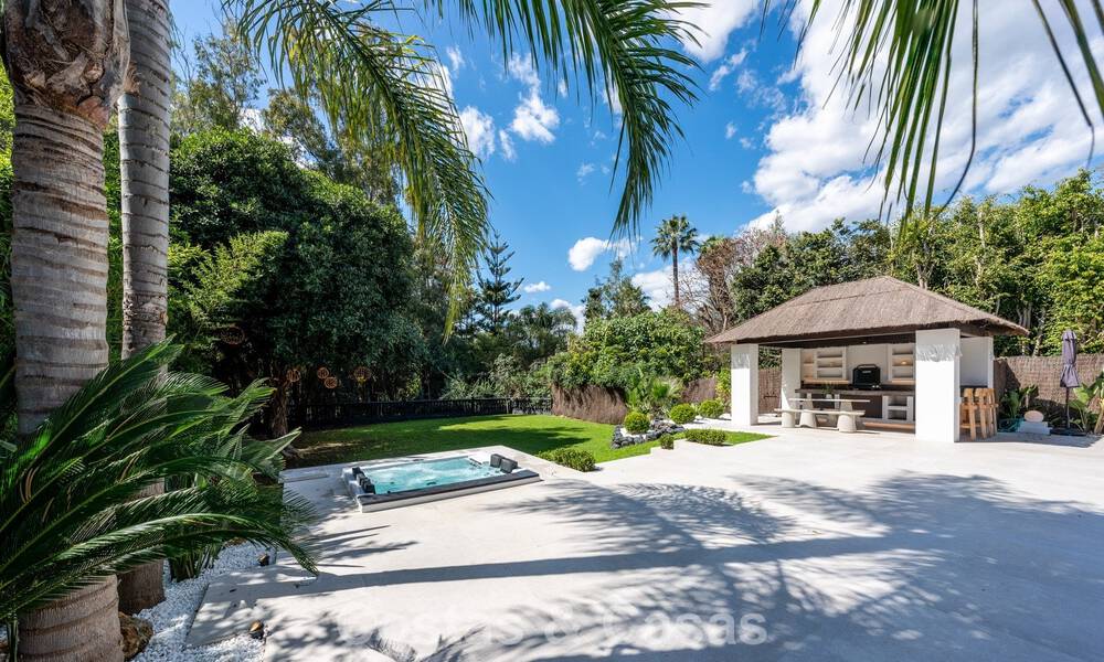 Move-in ready, contemporary renovated luxury villa for sale in the heart of Nueva Andalucia’s Golf Valley, Marbella 778822