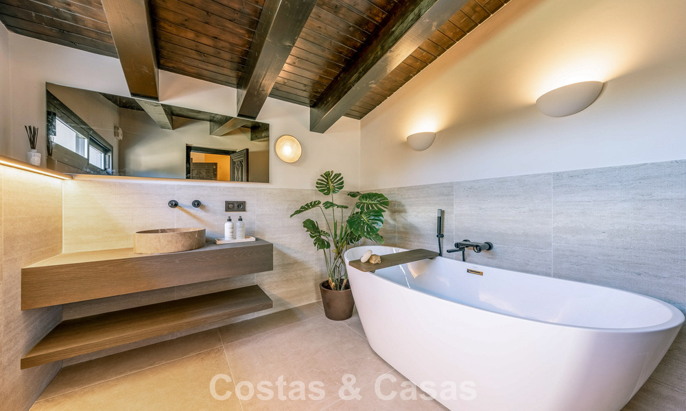 Move-in ready, contemporary renovated luxury villa for sale in the heart of Nueva Andalucia’s Golf Valley, Marbella 778854