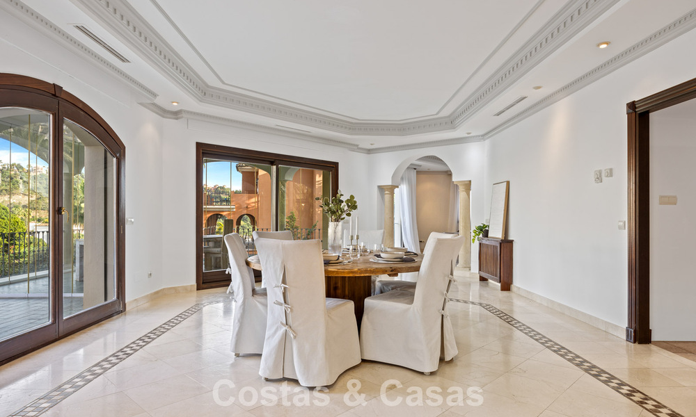 Luxury villa with unique architecture for sale surrounded by golf courses in Benahavis - Marbella 778875