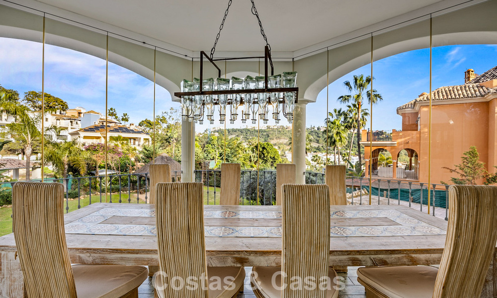 Luxury villa with unique architecture for sale surrounded by golf courses in Benahavis - Marbella 778908