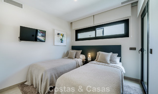 Move-in ready luxury property for sale within walking distance to the beach and Puerto Banus, Marbella 779246 