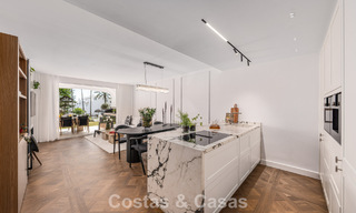 First-Class renovated beachfront apartment with sea views for sale on Marbella’s Golden Mile 779039 