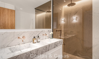 First-Class renovated beachfront apartment with sea views for sale on Marbella’s Golden Mile 779042 