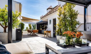 Frontline golf penthouse with stunning golf and sea views for sale in a gated community of Nueva Andalucia, Marbella 779088 
