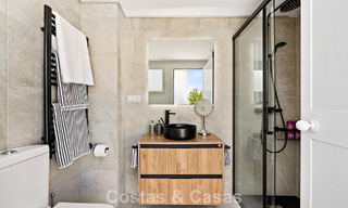 Frontline golf penthouse with stunning golf and sea views for sale in a gated community of Nueva Andalucia, Marbella 779090 