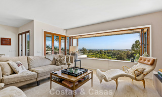 Frontline golf penthouse with stunning golf and sea views for sale in a gated community of Nueva Andalucia, Marbella 779110 