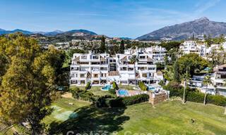 Frontline golf penthouse with stunning golf and sea views for sale in a gated community of Nueva Andalucia, Marbella 779112 