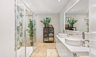Frontline golf penthouse with stunning golf and sea views for sale in a gated community of Nueva Andalucia, Marbella 779116 