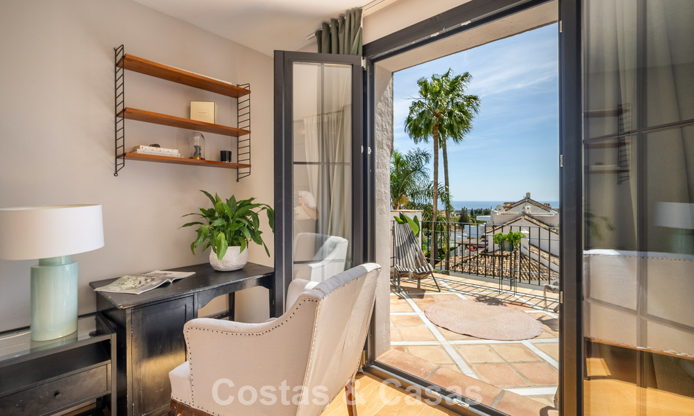 Beautifully renovated townhouse in a timeless Andalusian style with sea views for sale on Marbella's Golden Mile 778974