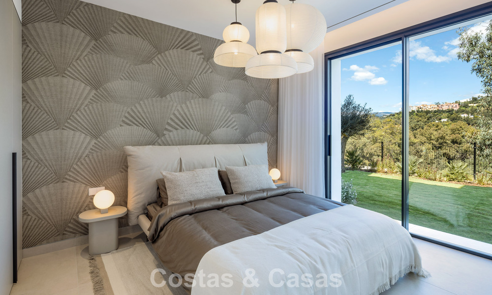 Brand new modernist luxury villa for sale in the exclusive gated community of La Quinta, Marbella - Benahavis 779012