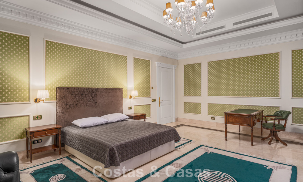 Remarkable presidential palace for sale in the prestigious gated community of Sierra Blanca in Marbella 779319
