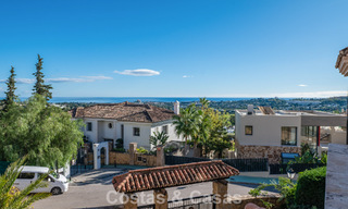 Sunny and spacious corner apartment with panoramic views for sale in the hills of Nueva Andalucia, Marbella 779581 