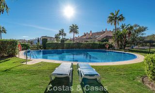 Sunny and spacious corner apartment with panoramic views for sale in the hills of Nueva Andalucia, Marbella 779614 