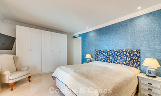 Sunny and spacious corner apartment with panoramic views for sale in the hills of Nueva Andalucia, Marbella 779629 