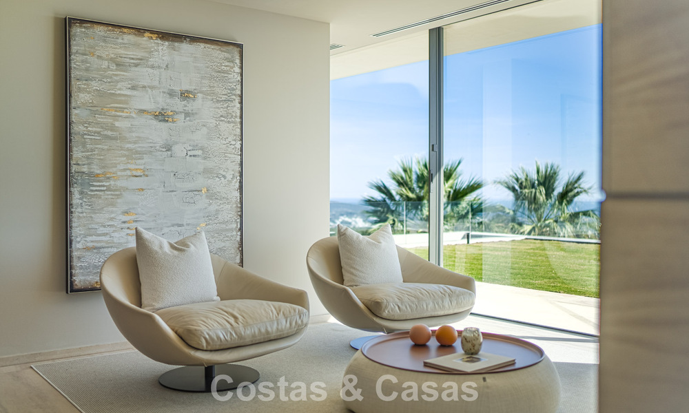 New, sophisticated luxury villa for sale in a private, 24/7 security community in Sotogrande, Costa del Sol 779272