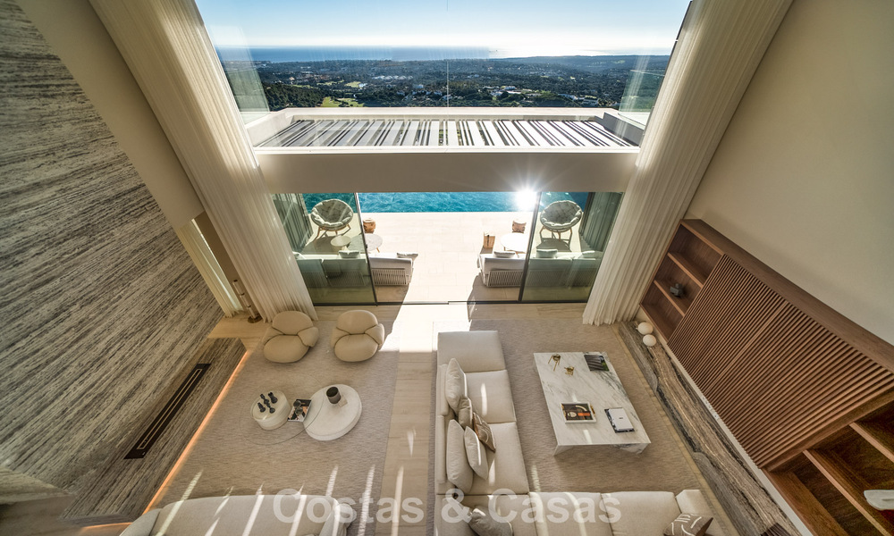 New, sophisticated luxury villa for sale in a private, 24/7 security community in Sotogrande, Costa del Sol 779289