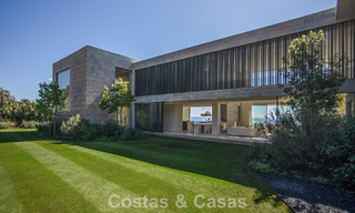 New, sophisticated luxury villa for sale in a private, 24/7 security community in Sotogrande, Costa del Sol 779300 