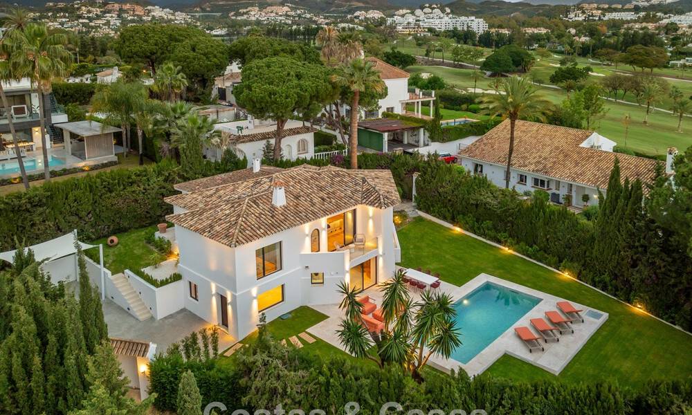 Ready to move in luxury villa with modern, Andalusian architecture for sale located in the heart of Nueva Andalucia, Marbella 779481