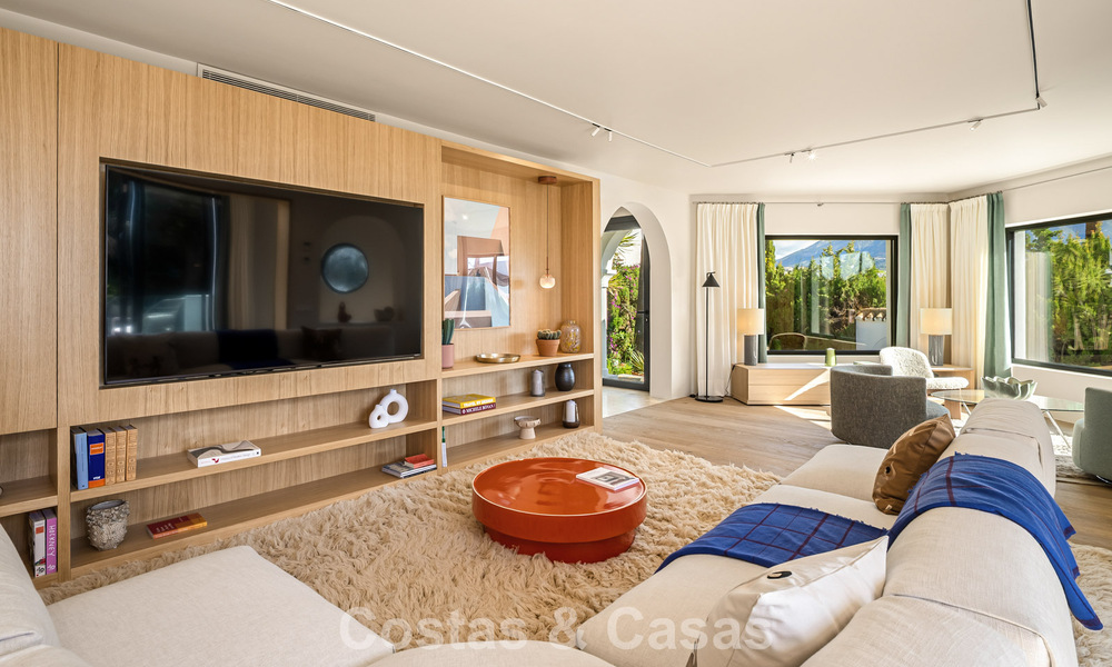Ready to move in luxury villa with modern, Andalusian architecture for sale located in the heart of Nueva Andalucia, Marbella 779495