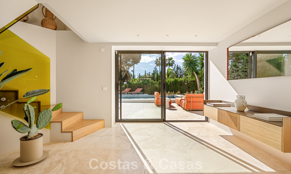 Ready to move in luxury villa with modern, Andalusian architecture for sale located in the heart of Nueva Andalucia, Marbella 779501
