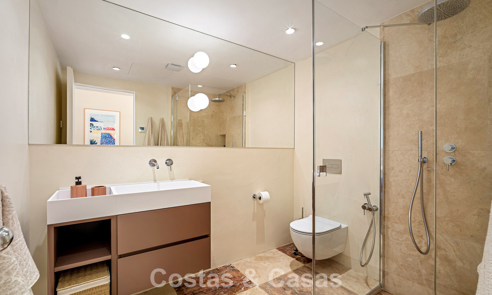 Ready to move in luxury villa with modern, Andalusian architecture for sale located in the heart of Nueva Andalucia, Marbella 779502
